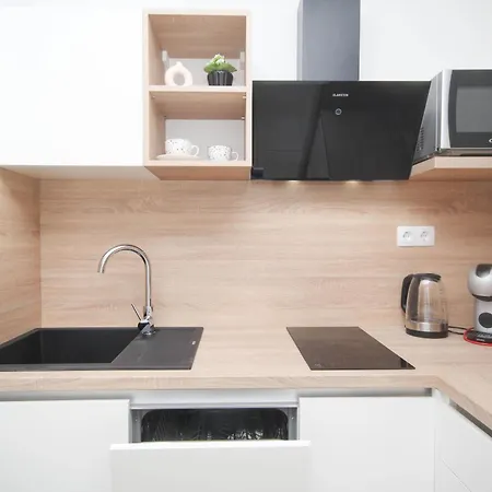 Dreamland Family Apartment